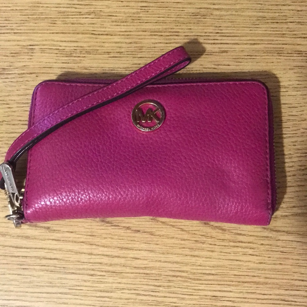 Used Michael Kors wallet